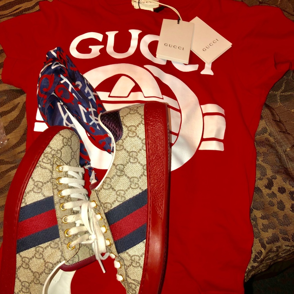 Children Gucci shirt